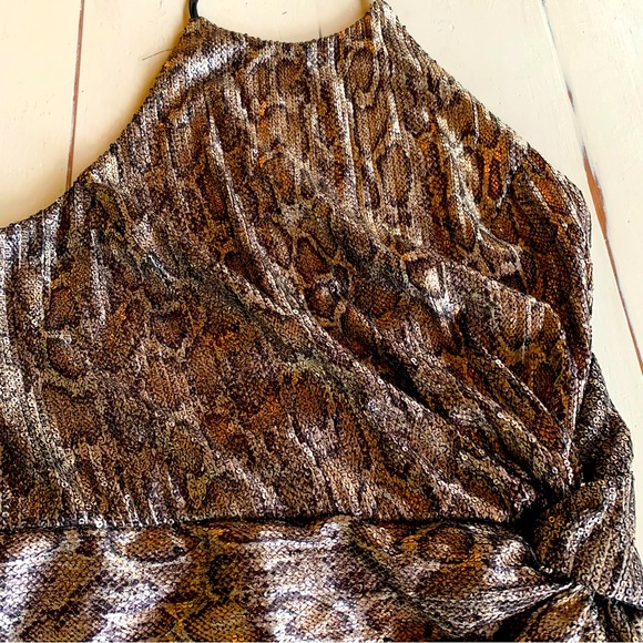 J.O.A Revolve Halter Dress Metallic Gold Party Cocktail Snakeskin Print - Medium - Picture 11 of 15